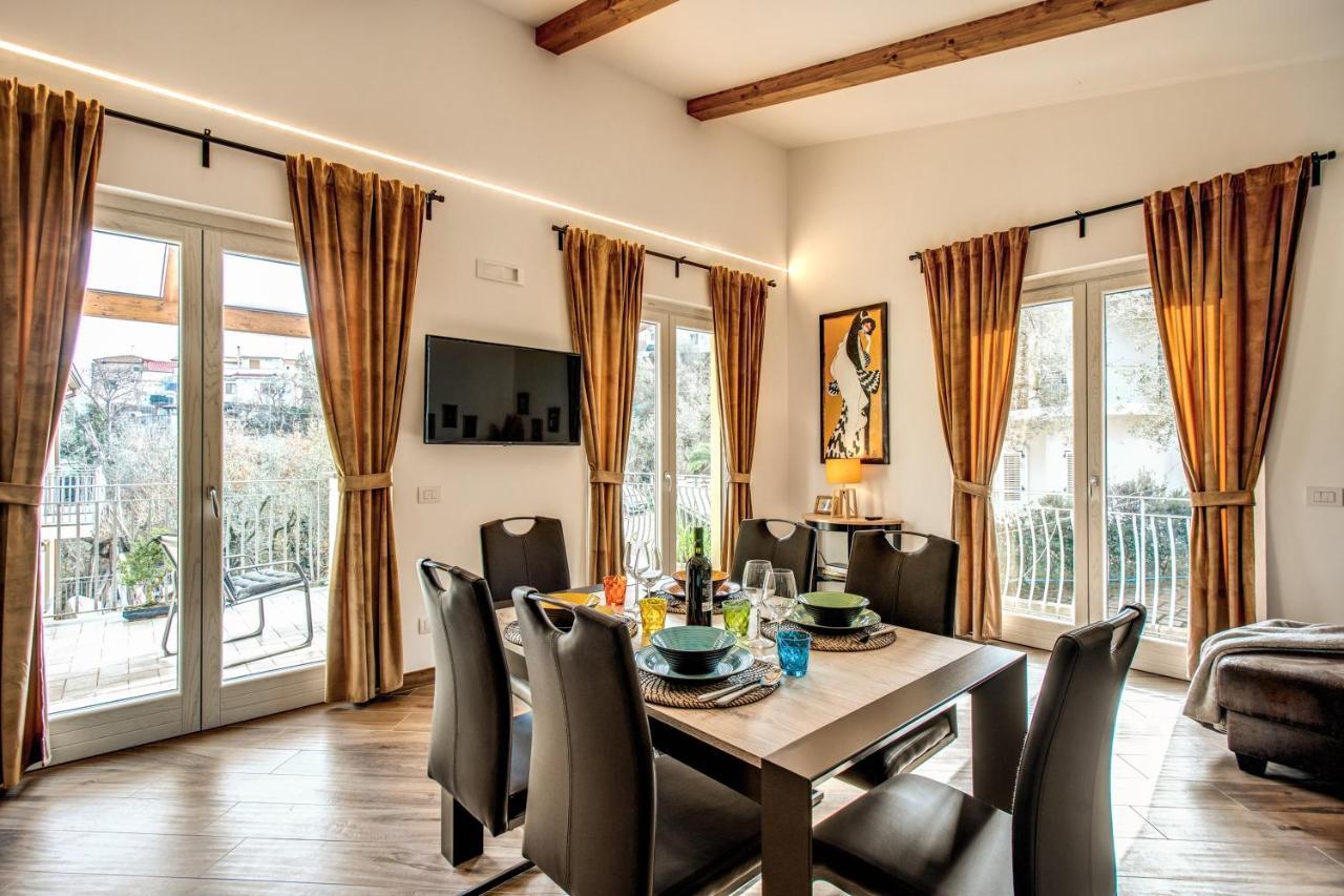 Chez Marie' - Modern Apartment In Countryside Sorrento Dış mekan fotoğraf